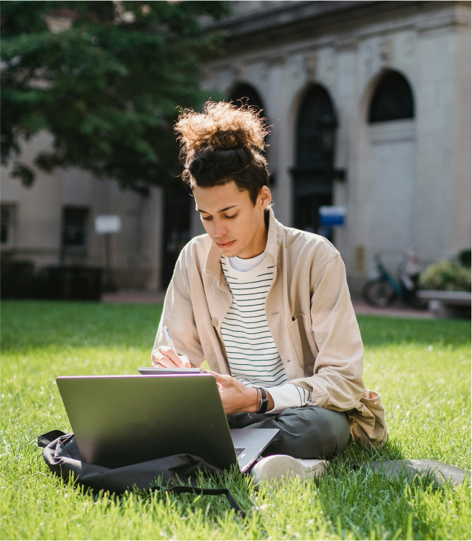 girl using laptop